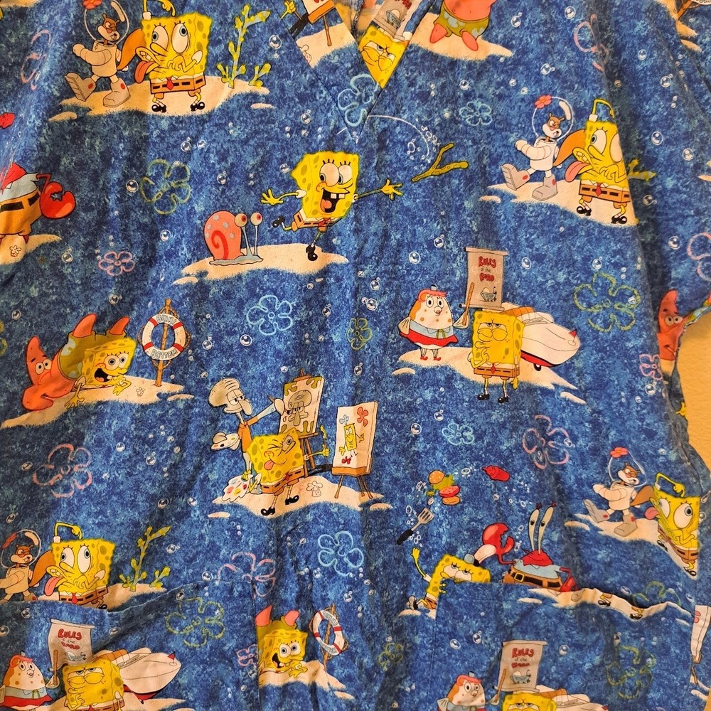 SpongeBob SquarePants Character Print Scrub Top Blue V-Neck 2 Pocket Women L/XL